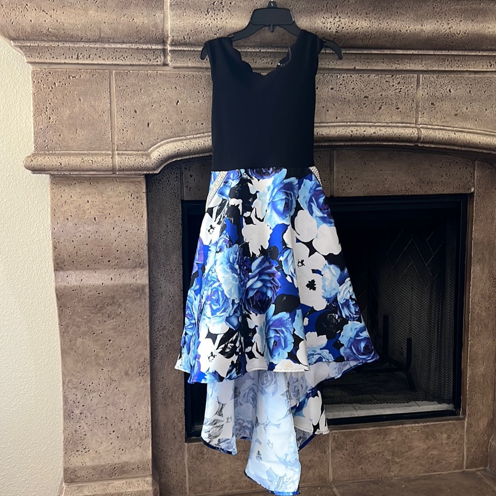 Beautiful Blue Girls Holiday dress size 16